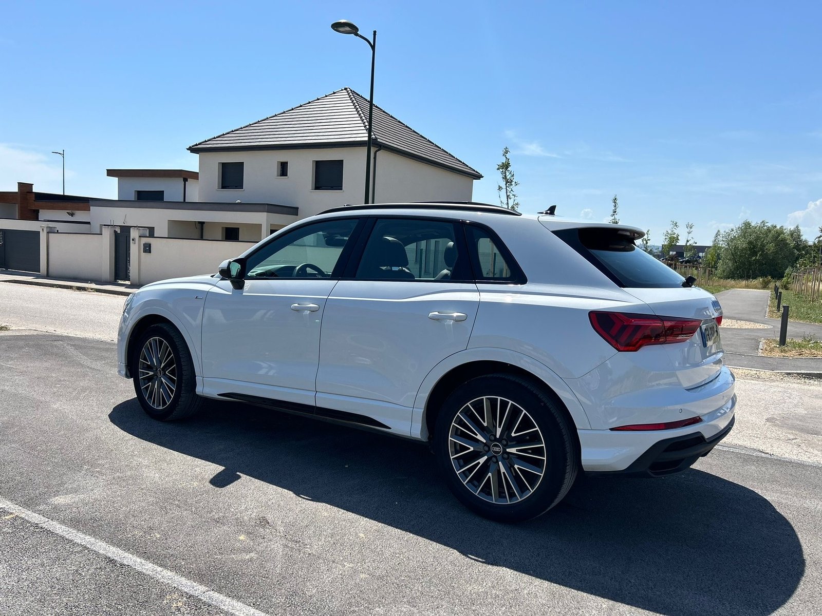 AUDI Q3 SLINE S-Tronic – Edition 2023