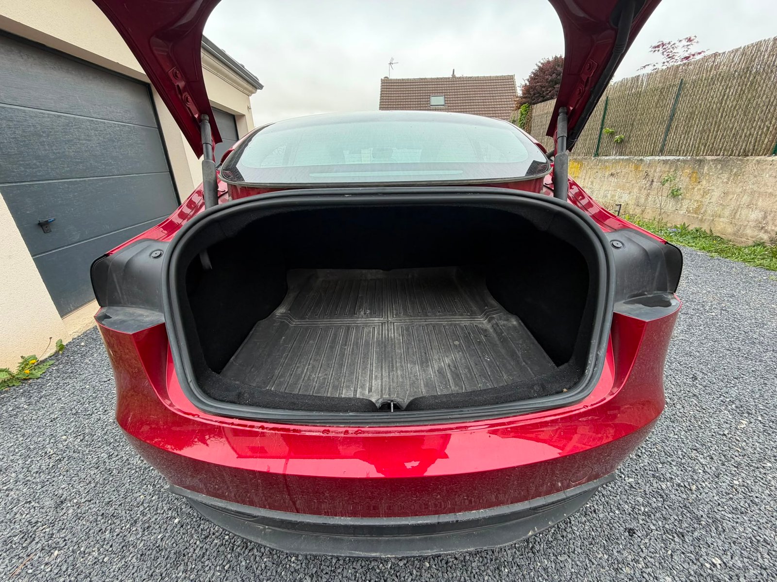 Tesla model 3 long range Dual motor