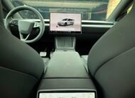 TESLA MODEL Y PERFORMANCE 2026