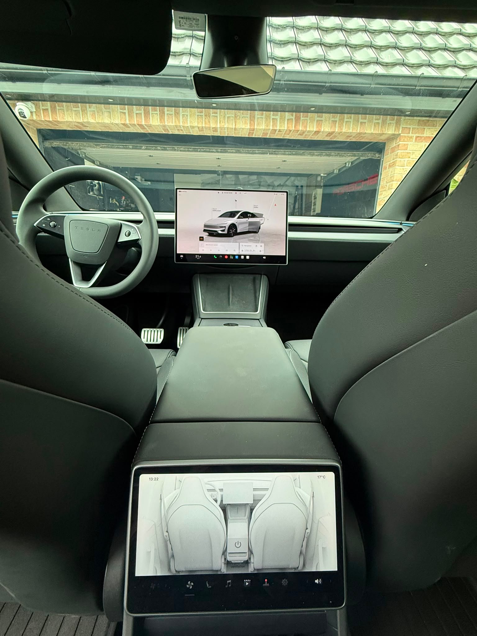 TESLA MODEL Y PERFORMANCE 2026