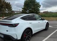 TESLA MODEL Y PERFORMANCE 2026