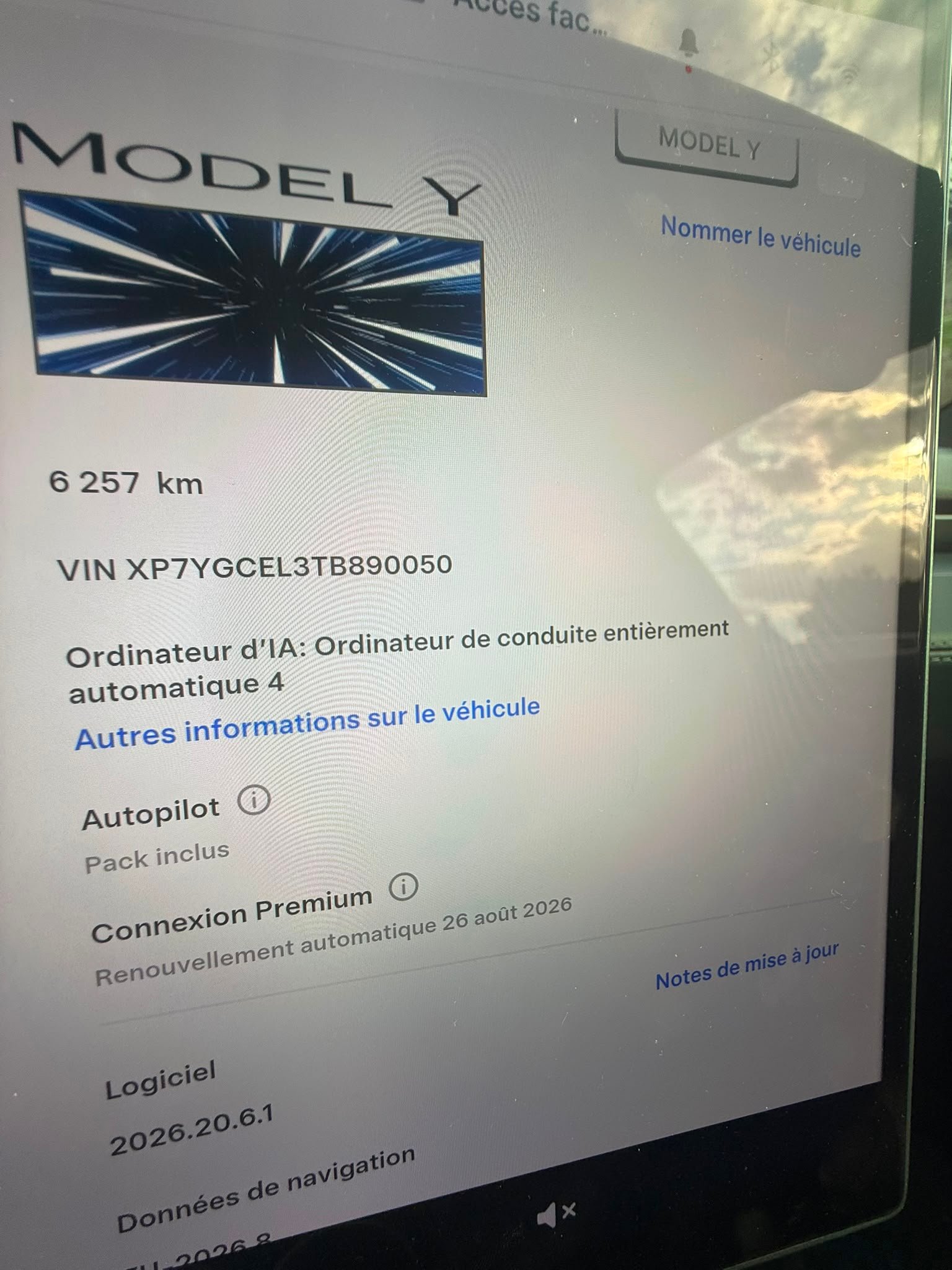 TESLA MODEL Y PERFORMANCE 2026