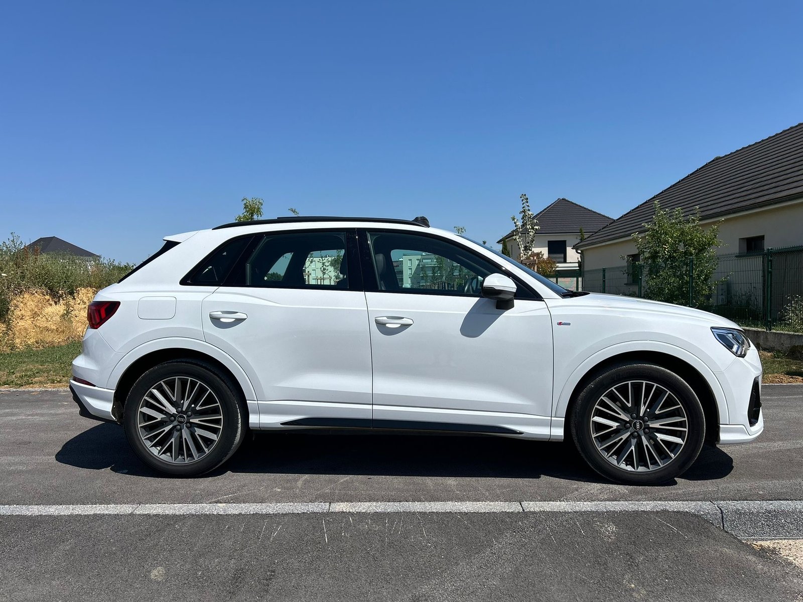 AUDI Q3 SLINE S-Tronic – Edition 2023